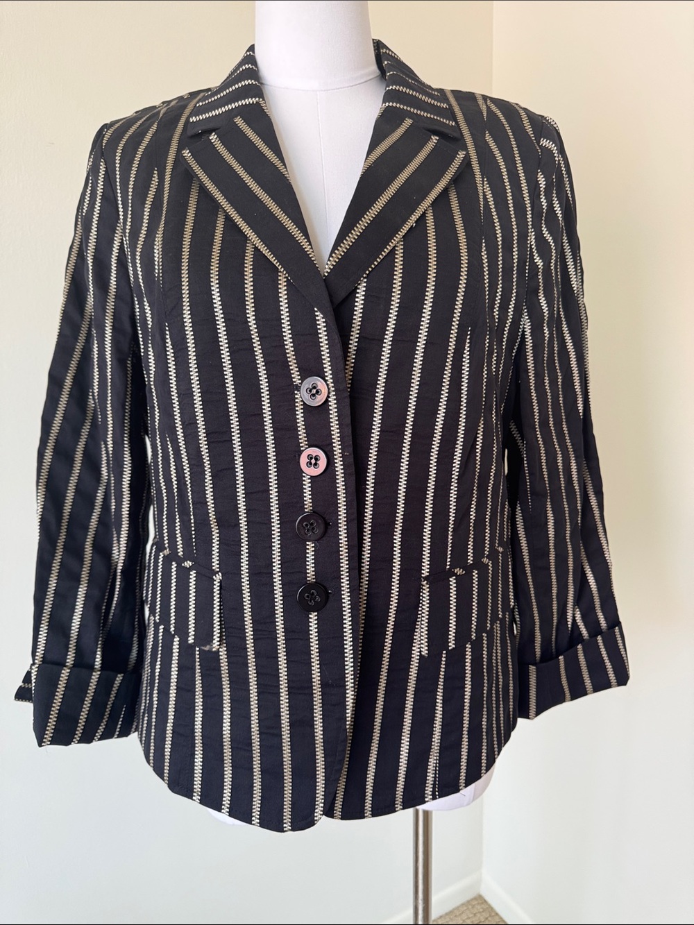 Basler Black and Silver Metallic Striped Blazer Jacket Size 42 US 12